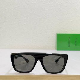 Picture of Bottega Veneta Sunglasses _SKUfw44273369fw